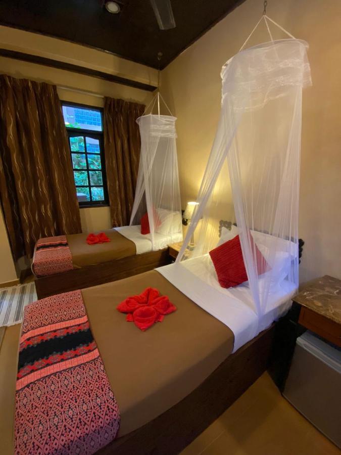 Ombak Dive Resort Perhentian Island Pulau Perhentian Kecil Exteriör bild